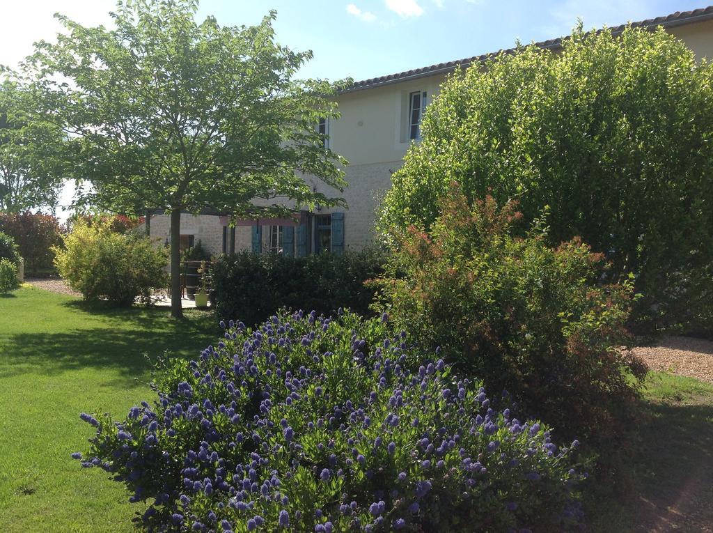 La Chaumeauniere Aigrefeuille-dʼAunis Exterior foto